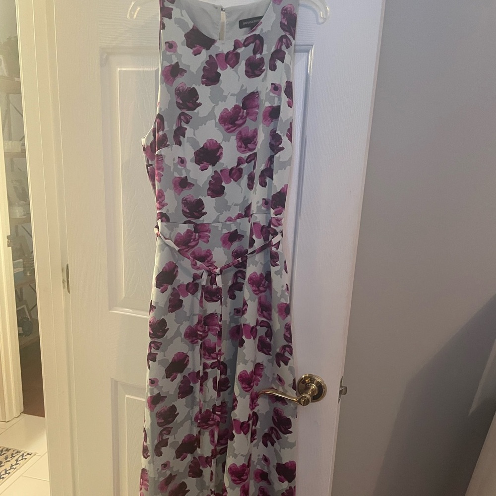 Banana Republic Flowy High-Low Fuschia, light grey dress, lined